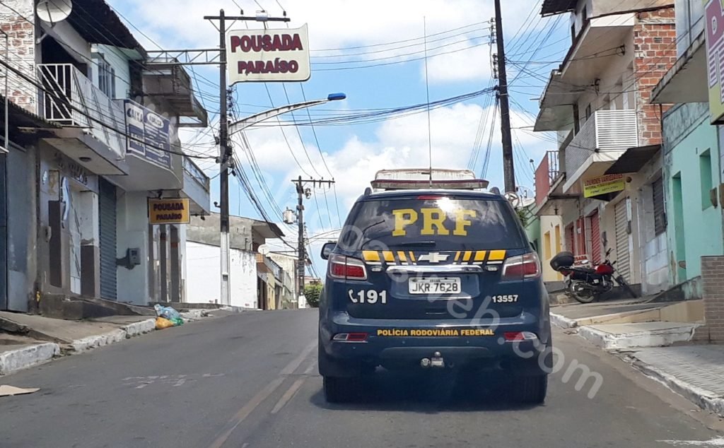 PRF atua em três situações distintas em São Miguel dos Campos com apreensões
