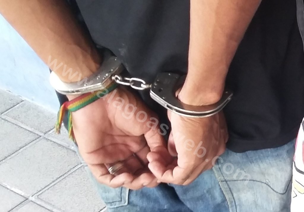 Polícia apreende adolescente de 15 anos por envolvimento em vários crimes após achado de ossadas humanas