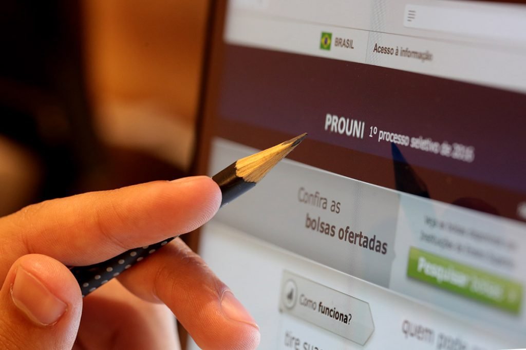 Inscrições para o Prouni abrem nesta terça-feira