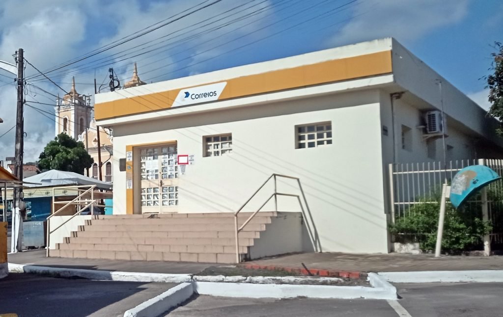 Correios aprovam fechamento de agências e demissão voluntária