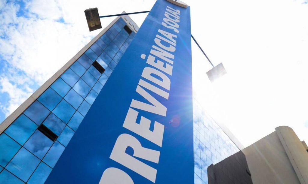 Aposentados do INSS vão receber R$ 2,3 bilhões em atrasados da Justiça