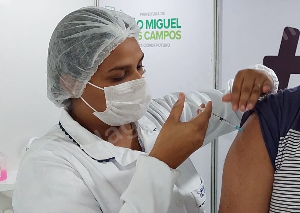 Ministério da Saúde incorpora vacina contra a dengue no SUS