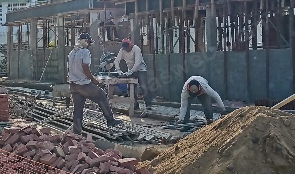 Brasileiros trabalharam 149 dias apenas para pagar impostos em 2024