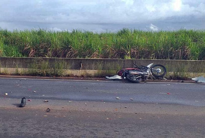 Acidente entre carro e moto deixa vítima fatal na BR-316 em Pilar