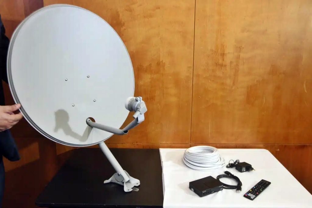 Famílias de Pilar e Marechal Deodoro podem solicitar instalação gratuita da nova parabólica digital