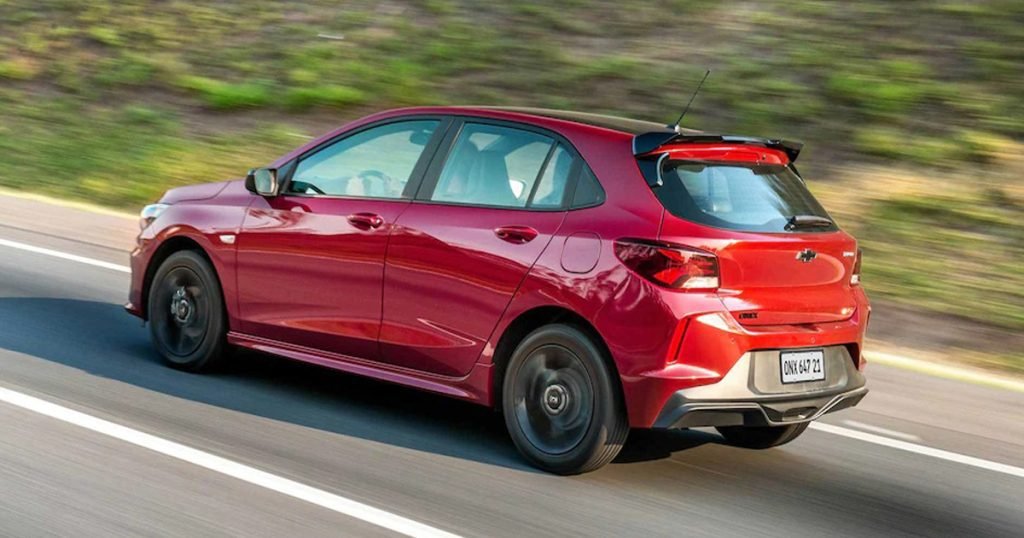 Onix com desconto de R$ 6 mil (Foto: Divulgação/internet)