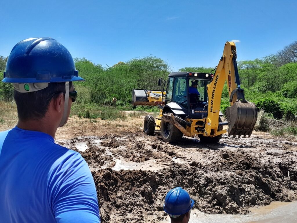 Águas do Sertão mantém força-tarefa para normalizar abastecimento de 10 localidades afetadas pelas chuvas