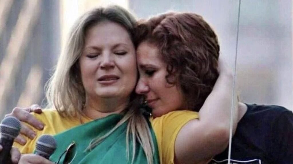 Joice Hasselmann chama Carla Zambelli de 'bandida; deputada rebate