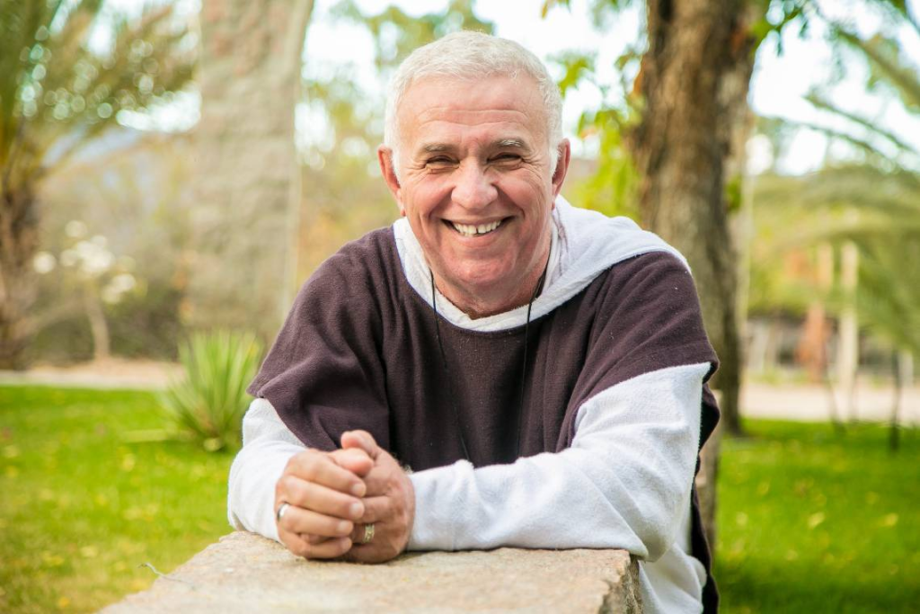 Padre da Fundação Terra