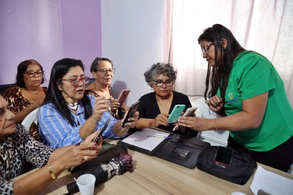 MP capacita idosos em curso de inclusão digital em Campo Alegre