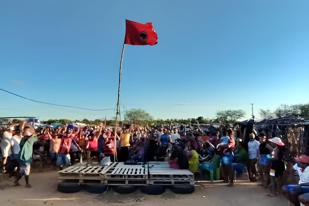 MST volta a invadir área de pesquisa da Embrapa 