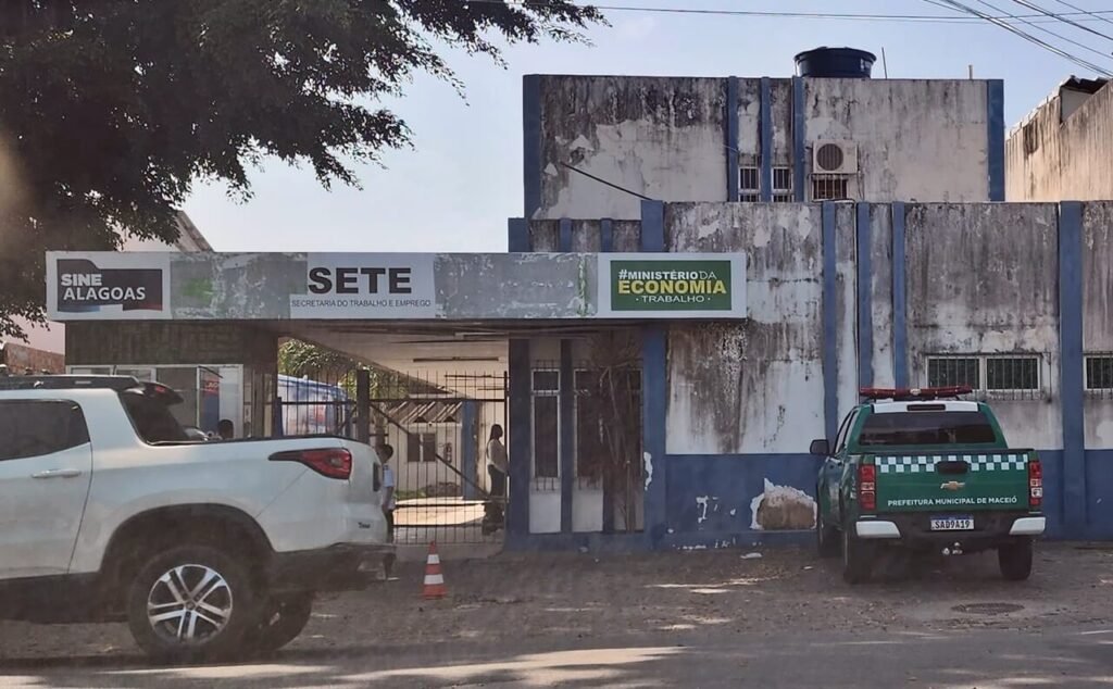 Alagoas inicia a semana com 2.252 vagas de emprego