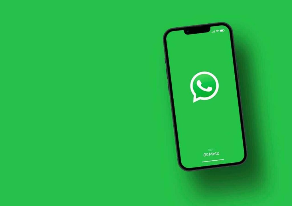 WhatsApp vai permitir enviar fotos 'live' dentro do app