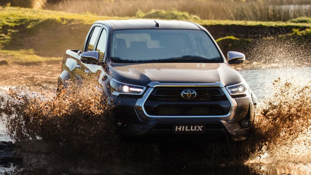 Toyota Hilux SRX Plus 2024  - Foto: Divulgação