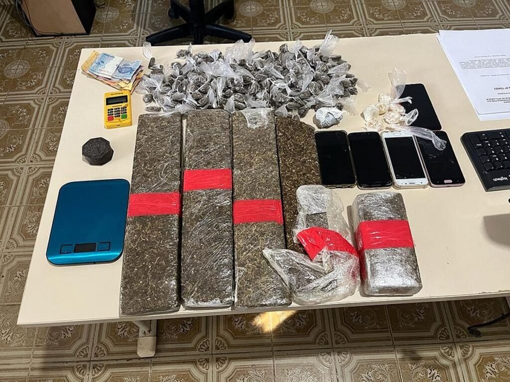 Operação policial no interior de Alagoas resulta na prisão de mais de 15 envolvidos em crimes