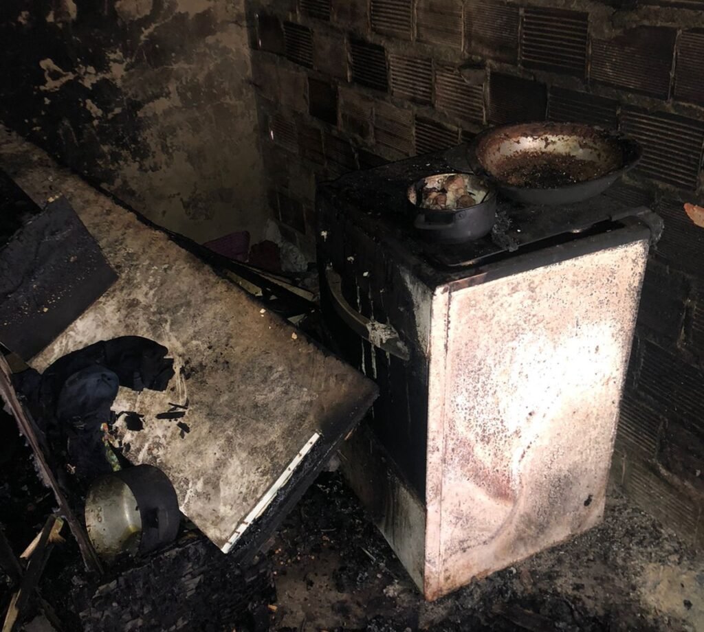 Polícia Civil prende homem que ateou fogo em casa e tentou matar mulher e quatro crianças