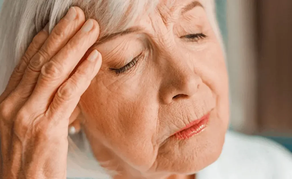 Três sinais sutis de AVC que deixam todos confusos