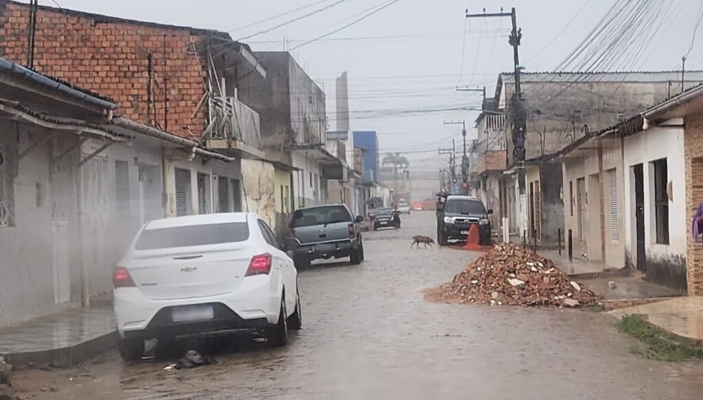 Semarh emite alerta para chuvas em todo estado de Alagoas