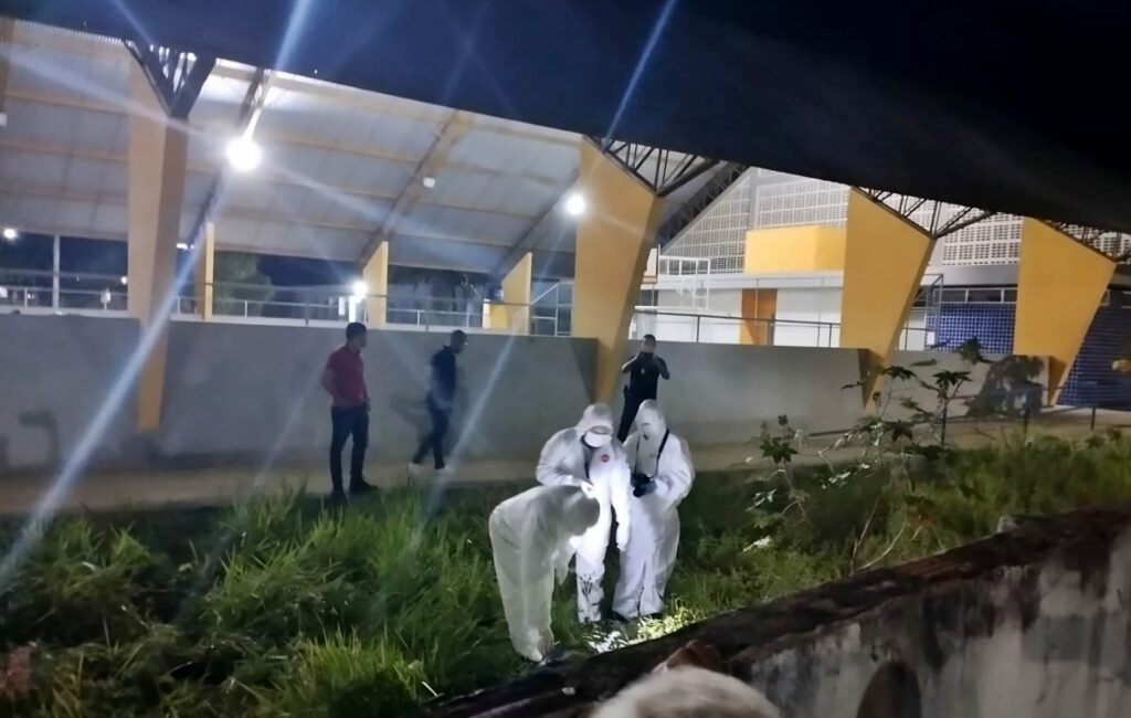Cadáver em estado de decomposição é encontrado dentro de escola no interior