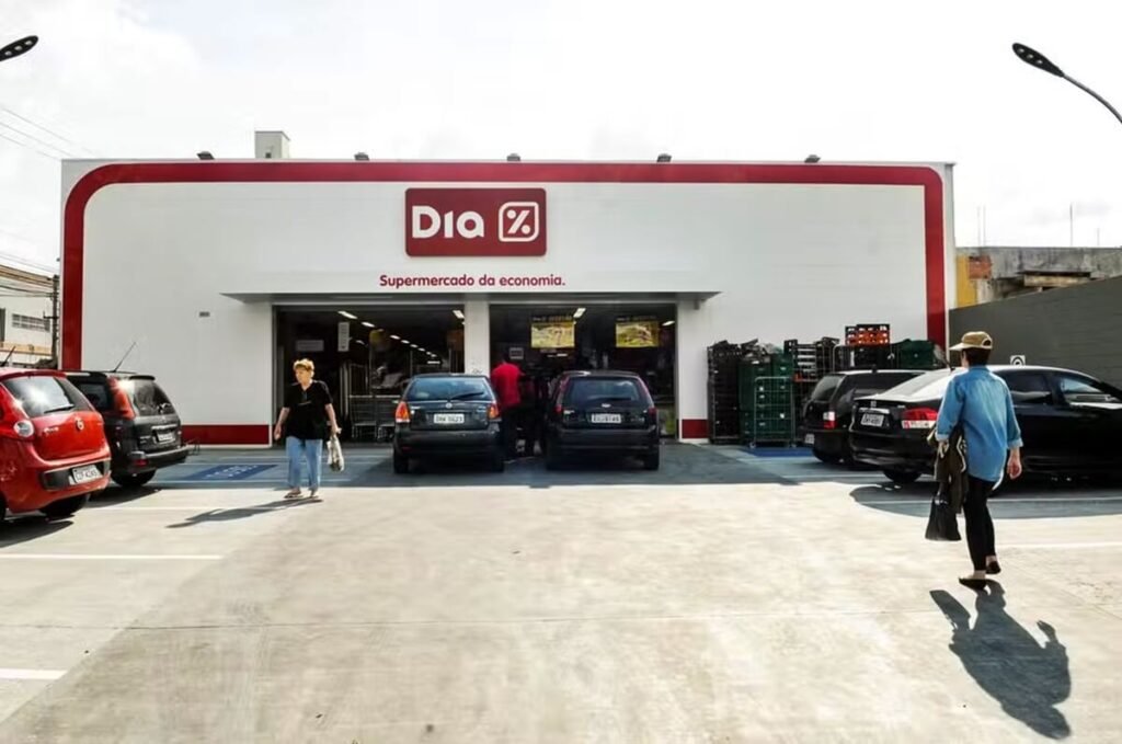 Grupo Dia fecha 343 lojas no Brasil