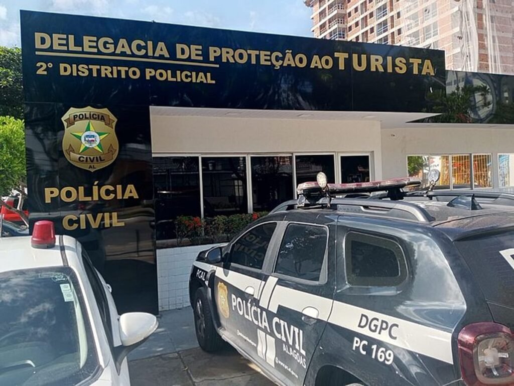 Polícia Civil investiga casal flagrado e filmado fazendo sexo na praia de Ponta Verde