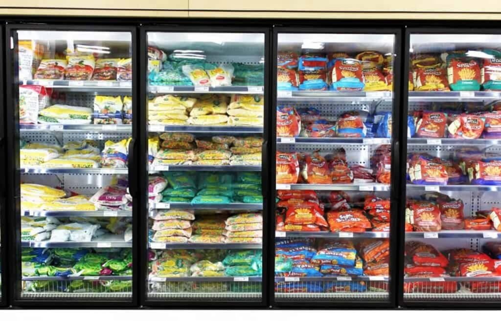 Estudo revela que alimentos ultraprocessados causam impactos ao meio ambiente