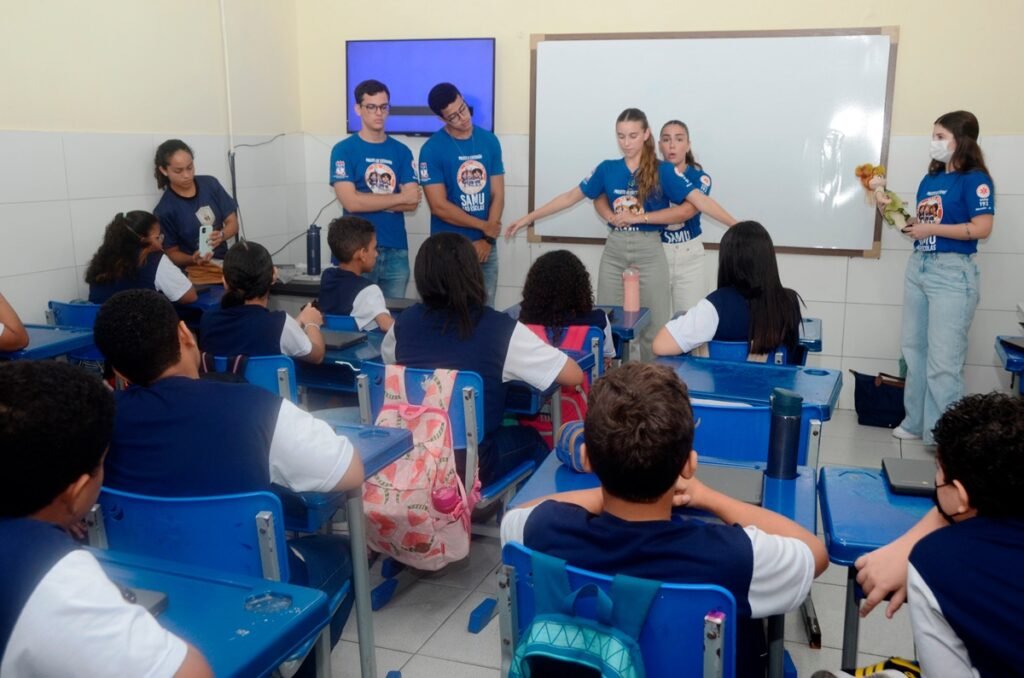 Projeto Samu nas Escolas contempla colégio na capital alagoana