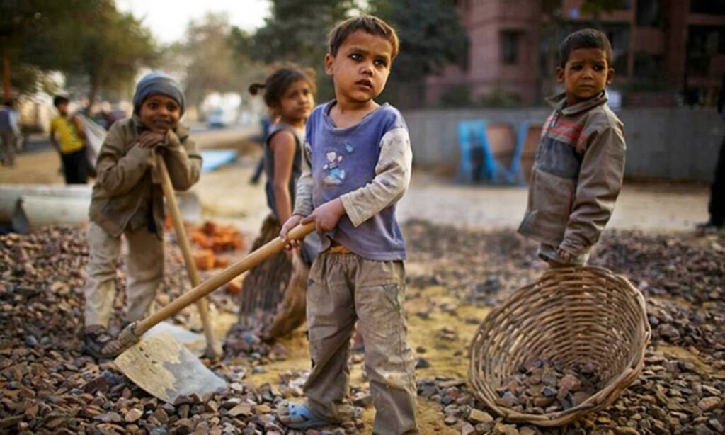 Brasil: trabalho infantil cresce 25% entre crianças mais novas