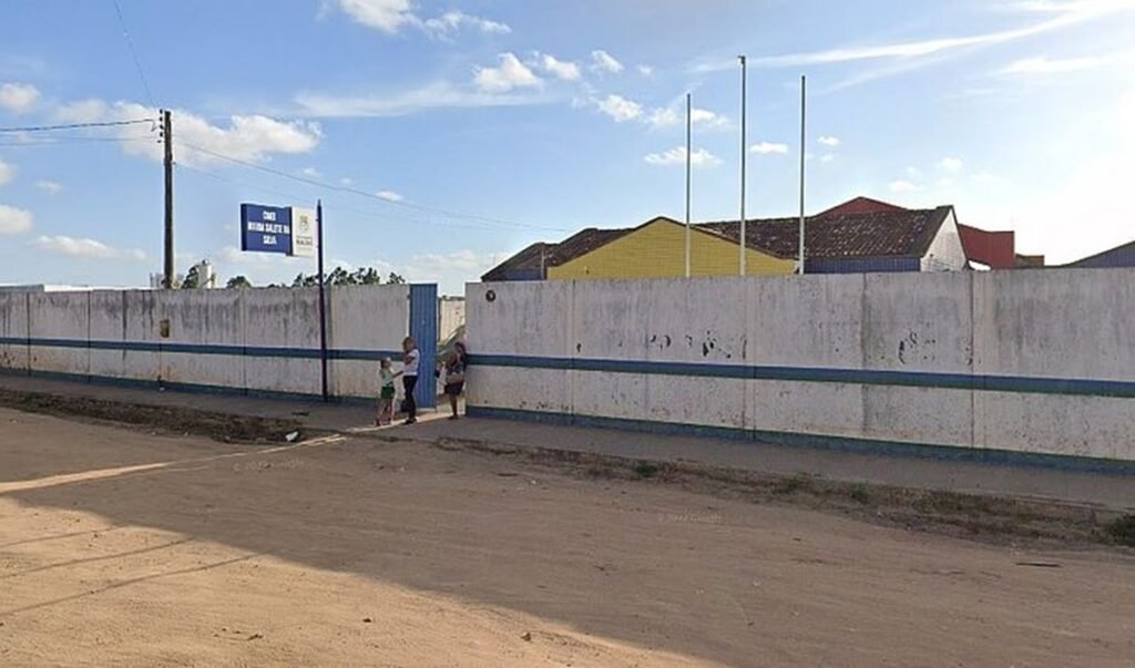 Homem é preso após invadir escola durante a madrugada para furtar