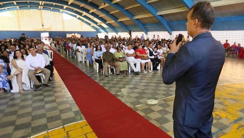 TJ Alagoas promove união de 119 casais no Dia dos Namorados