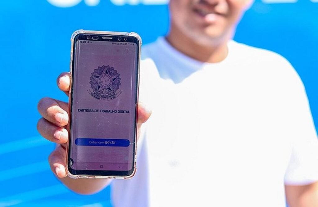 Carteira de trabalho digital tem nova funcionalidade e facilita consulta a vagas de emprego