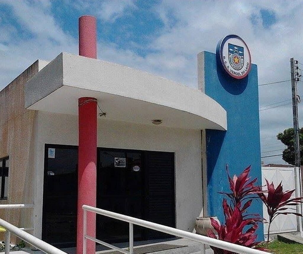 Homem é capturado após agredir mulher surda próximo à base da PM