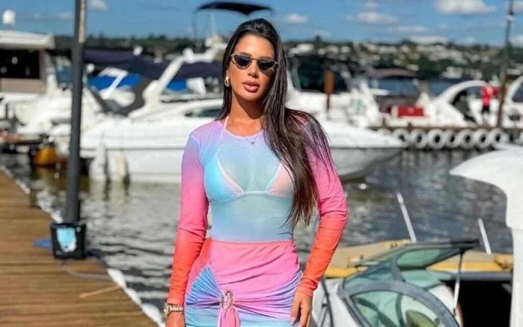 Influencer morre após procedimento estético