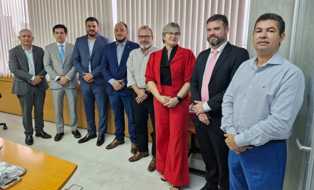 SINDAV volta a solicitar reabertura da agência do Centro do INSS e contratação de servidores