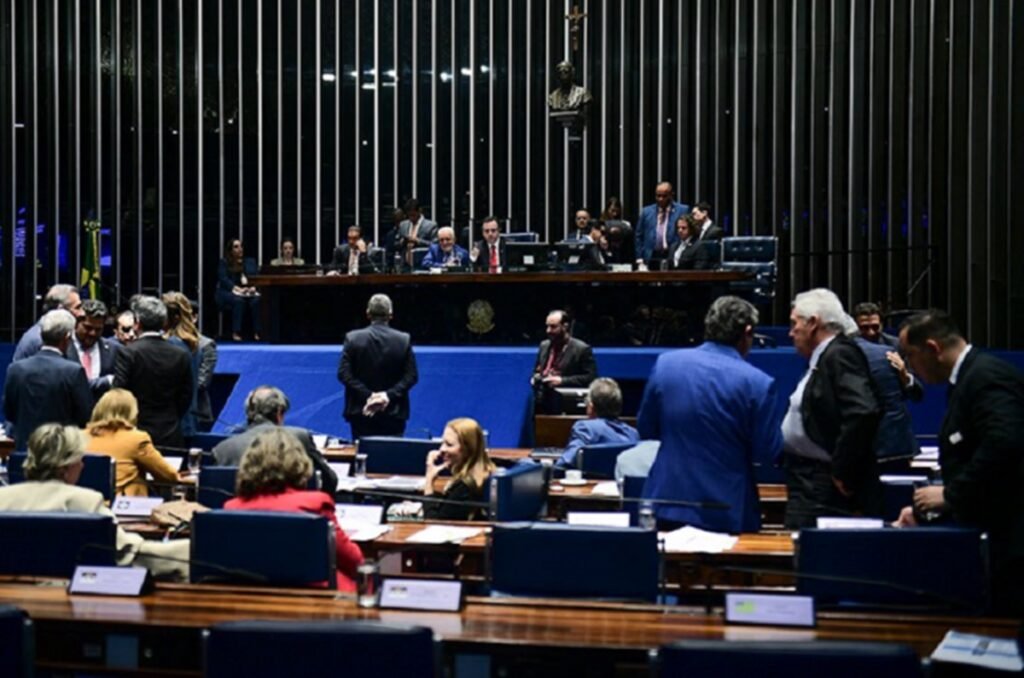 Senado decide sobre desoneração da folha de pagamentos nesta quarta