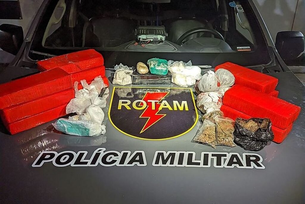 Polícia Militar apreende mais de 12 kg de drogas em Maceió