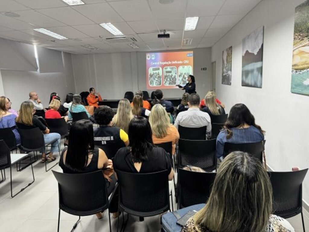 Rede de Urgência e Emergência avalia melhorias no Samu em reunião estratégica