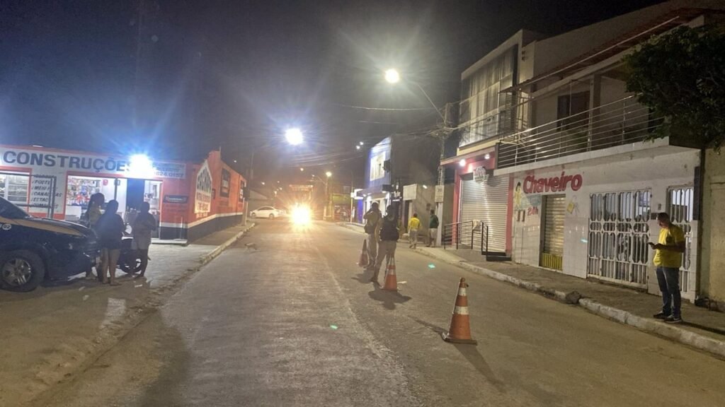 SMTT intensifica fiscalização e flagra menor conduzindo moto em São Miguel dos Campos