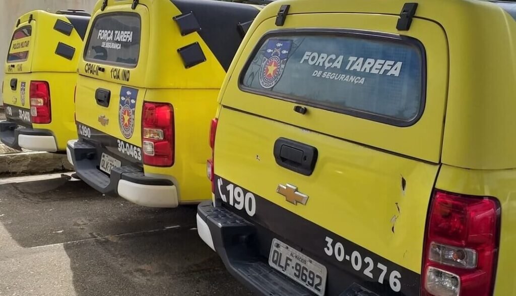 Homem liga para polícia e diz que matou vizinho durante bebedeira em Rio Largo