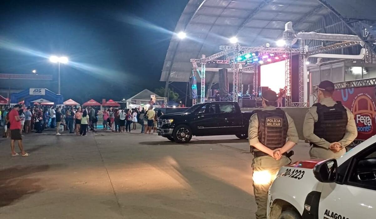 Policiamento reforçado garante segurança na Feira da Ponte em São Miguel dos Campos